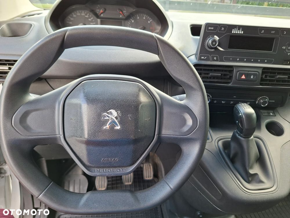 Peugeot Partner - 13
