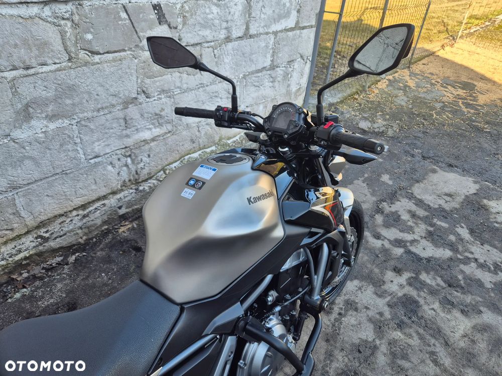 Kawasaki Z 650 - 16