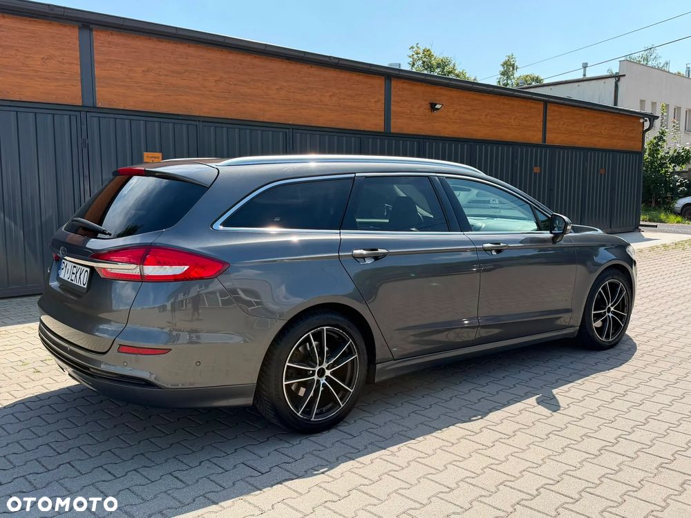 Ford Mondeo 2.0 TDCi Titanium PowerShift - 8