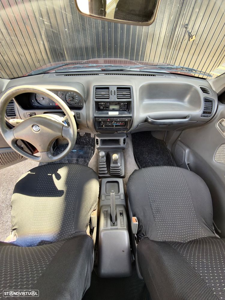 Nissan Terrano II 2.7 SGX - 11