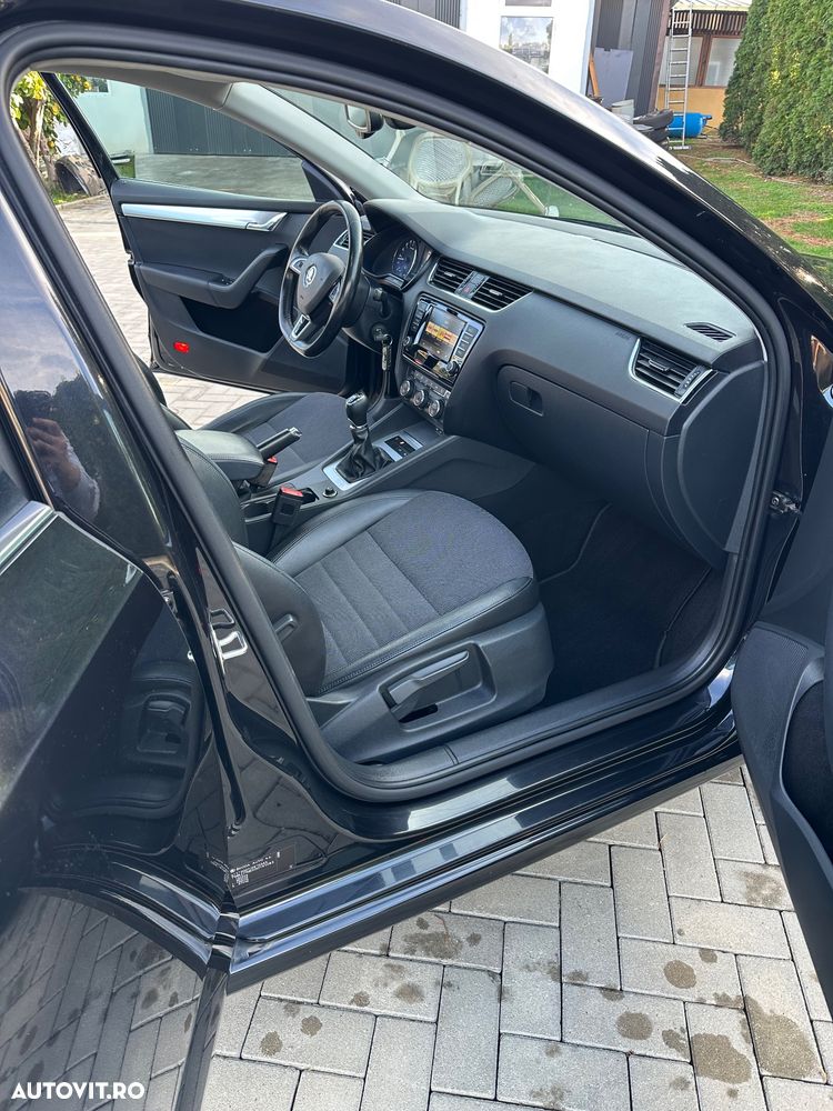 Skoda Octavia - 20