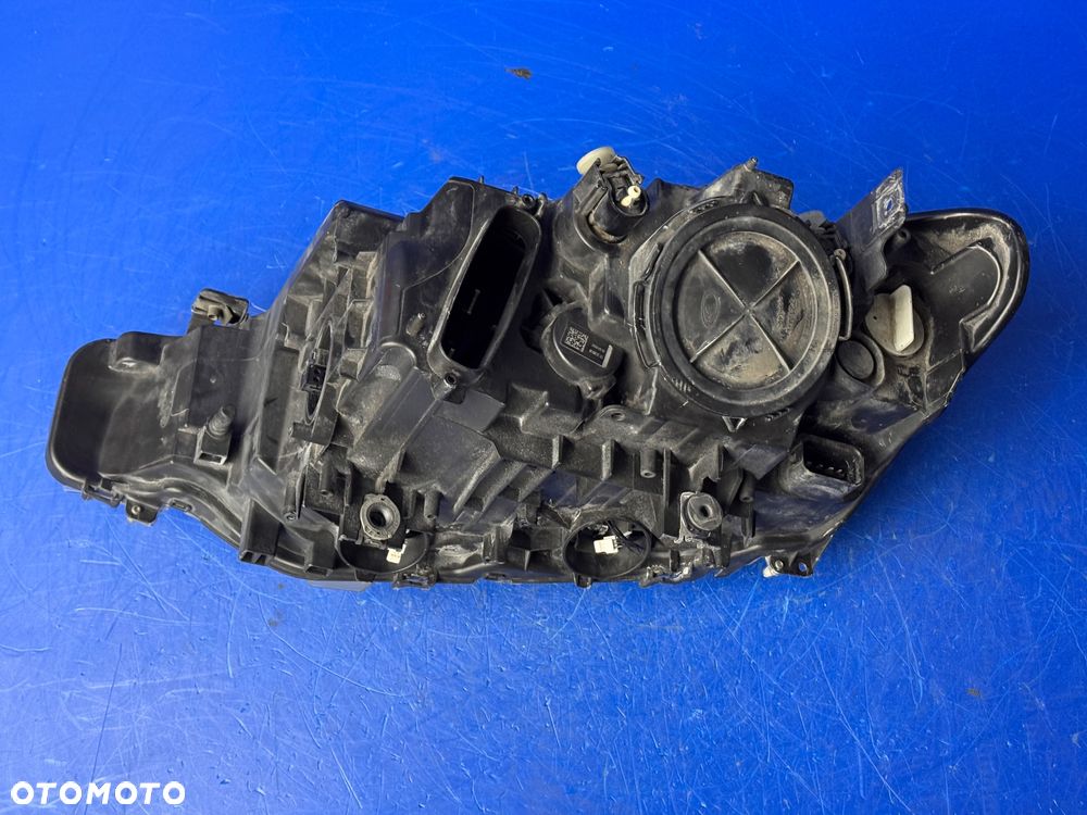 PRAWY BI XENON BMW F30 F31 EUROPA BDB - 7
