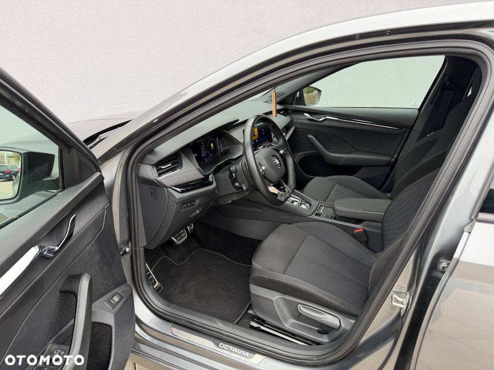 Skoda Octavia 1.5 TSI e-Tec Sportline DSG - 7