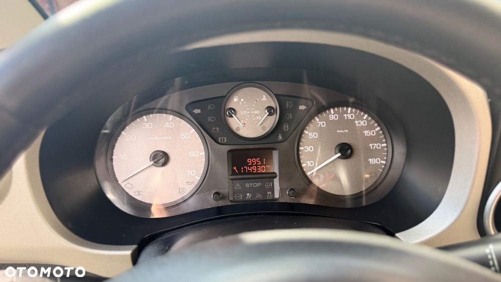 Peugeot Partner - 18