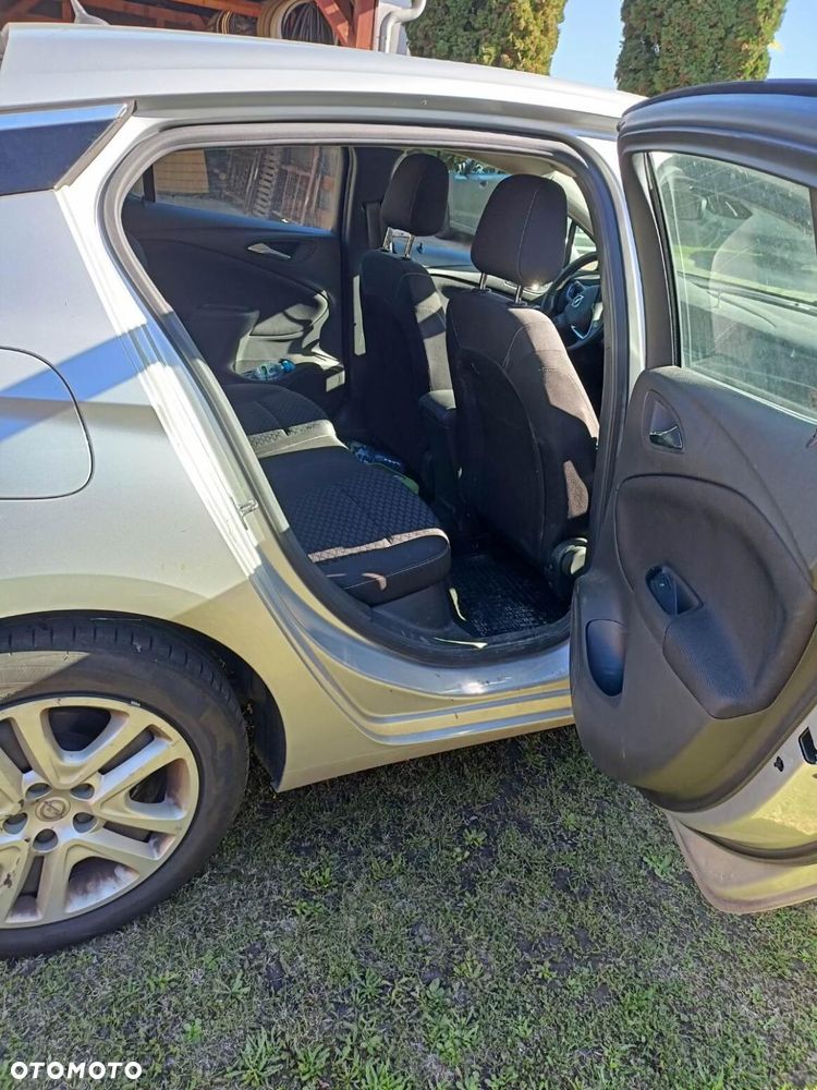 Opel Astra - 8