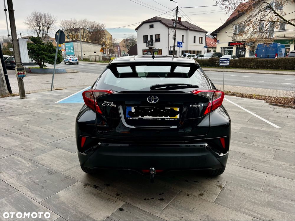 Toyota C-HR Business-Edition - 6