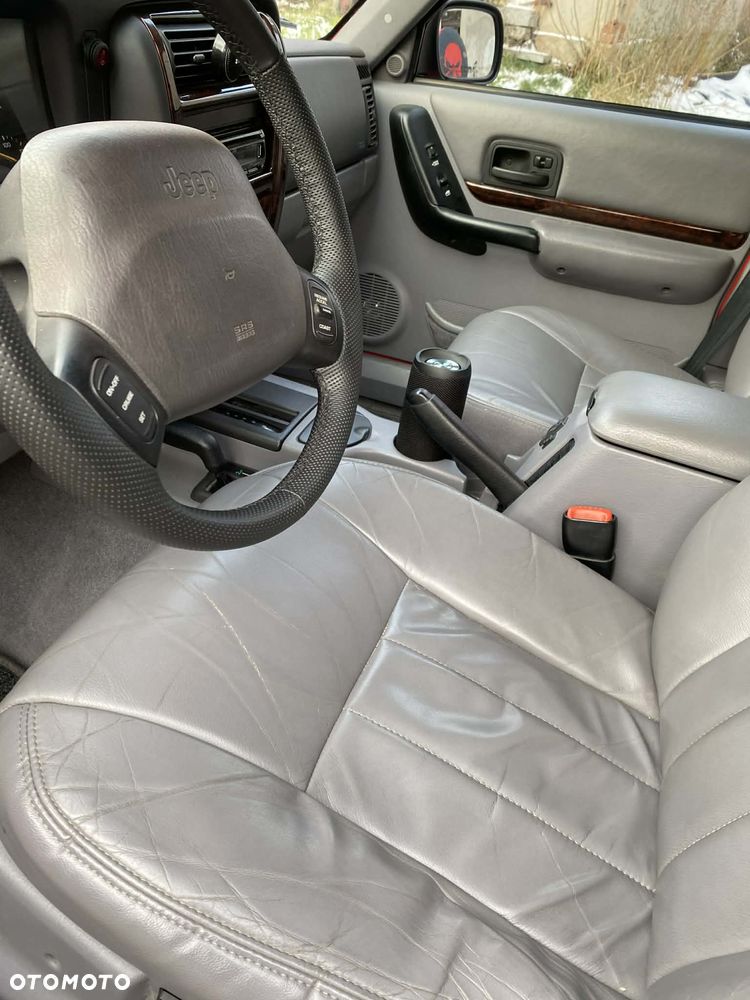 Jeep Cherokee 4.0 Limited - 7