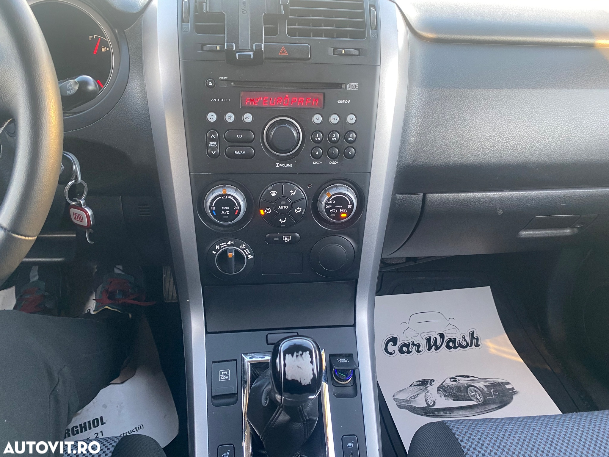 Suzuki Grand Vitara 1.9 DDIS Navi - 20