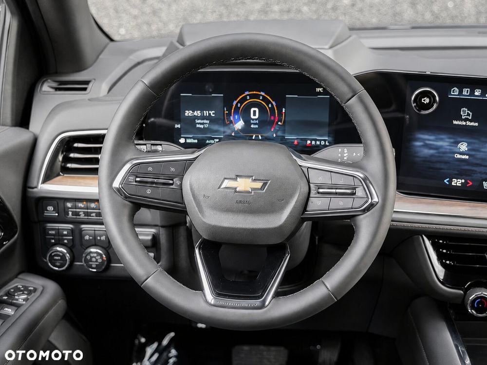 Chevrolet Suburban - 18