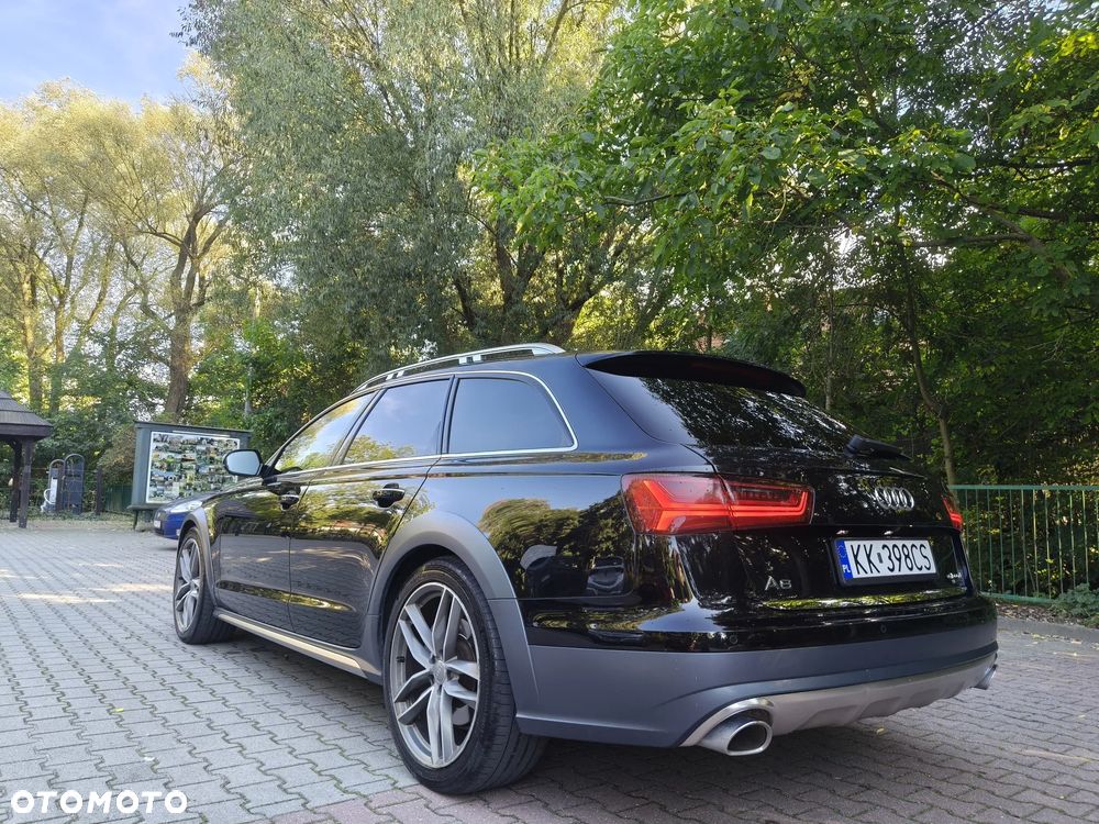 Audi A6 Allroad - 21