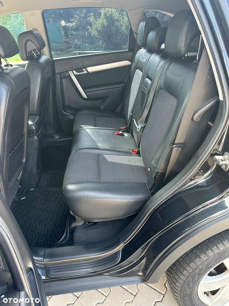 Chevrolet Captiva - 10