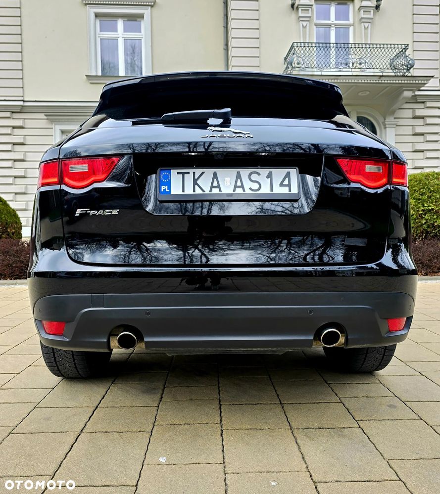 Jaguar F-Pace 2.0 i4D AWD R-Sport - 6