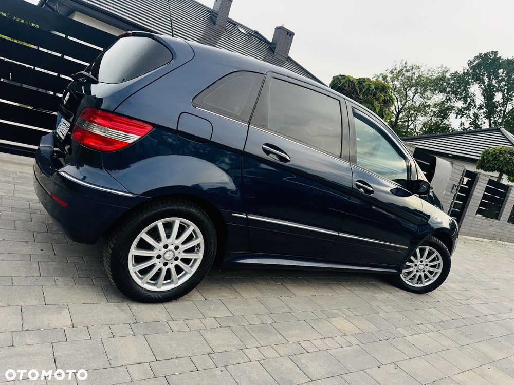 Mercedes-Benz Klasa B 200 Special Edition - 30