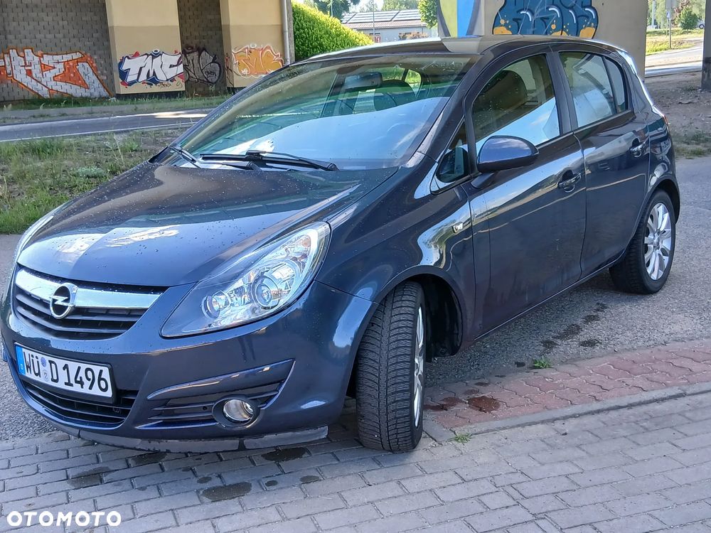 Opel Corsa 1.4 16V Innovation 110 Jahre - 3