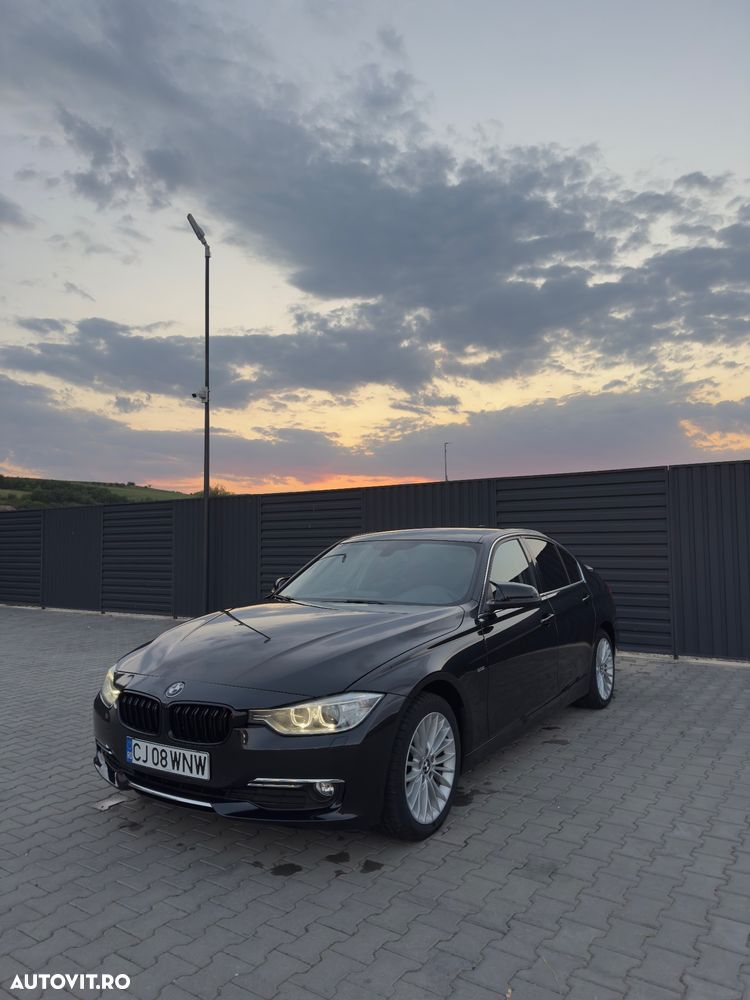 BMW Seria 3 320d Blue Performance Luxury Line - 1