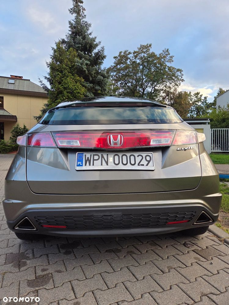 Honda Civic 1.8 Executive - 7