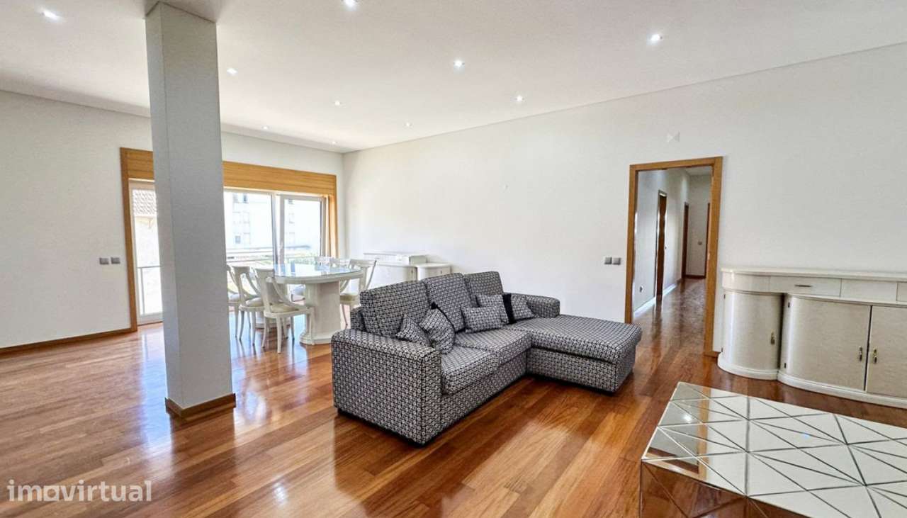 Venda de Apartamento T4, em condomínio fechado, Póvoa de Varzim - Grande imagem: 3/23