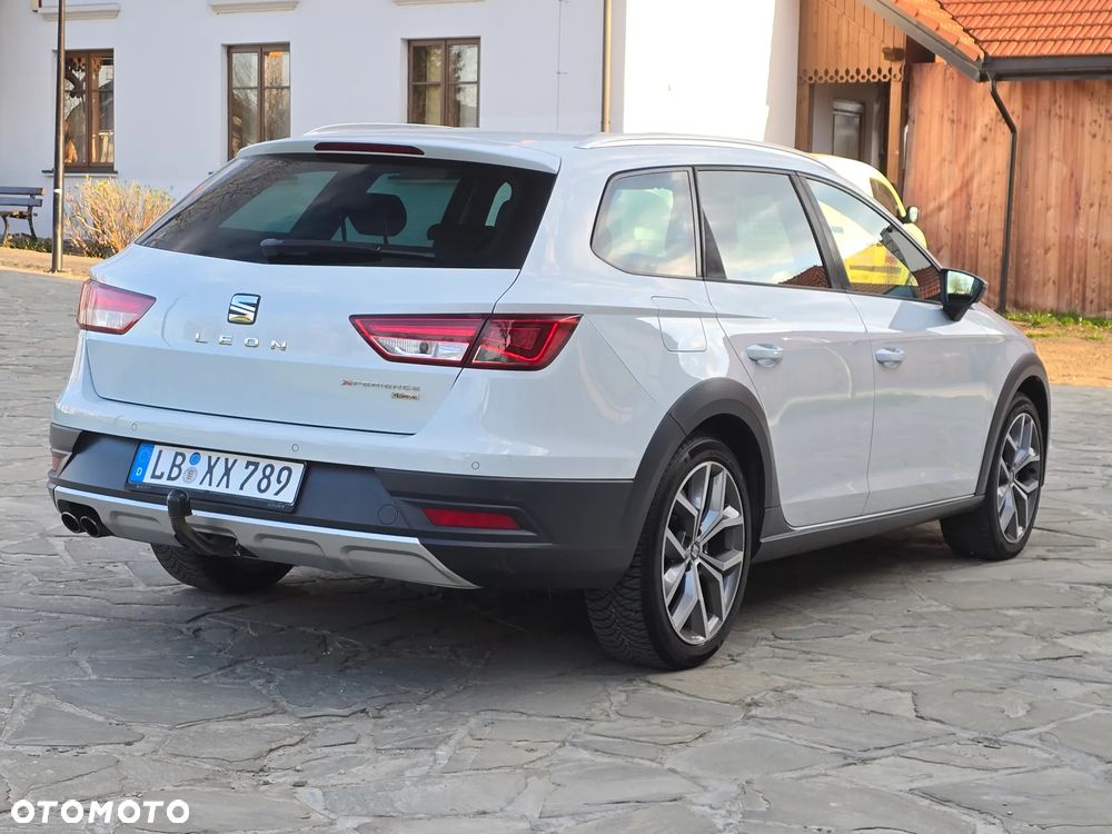 Seat Leon 2.0 TDI DPF Start&Stop XCELLENCE - 9