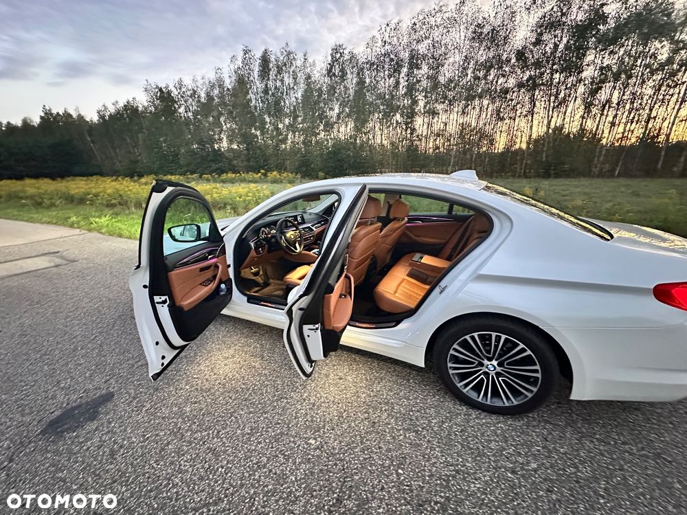 BMW Seria 5 520d Luxury Line - 31