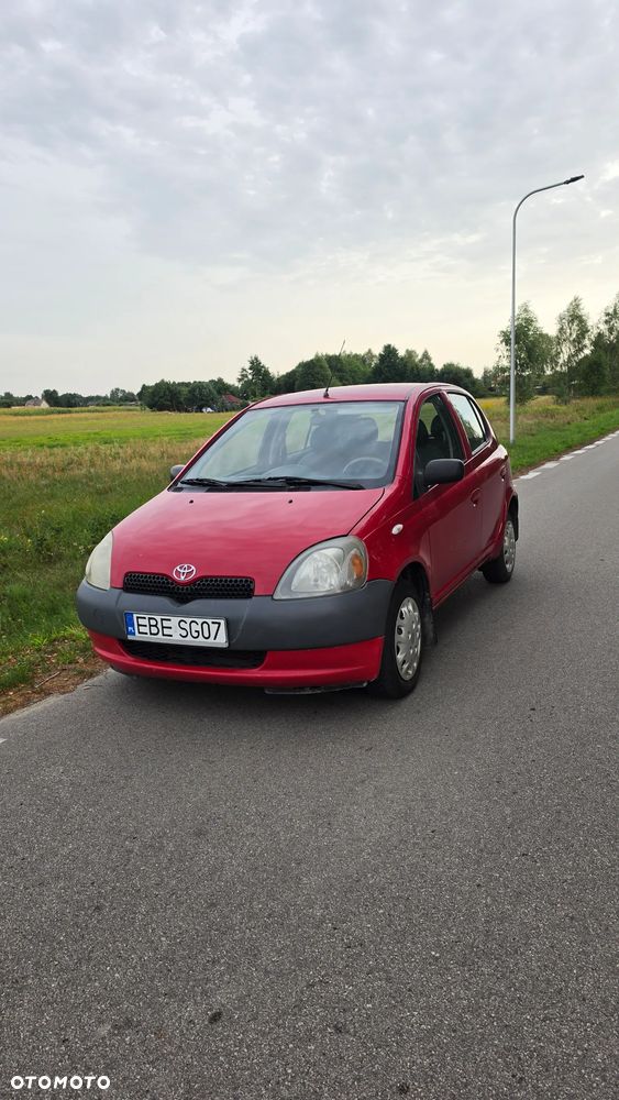 Toyota Yaris 1.0 Base - 3