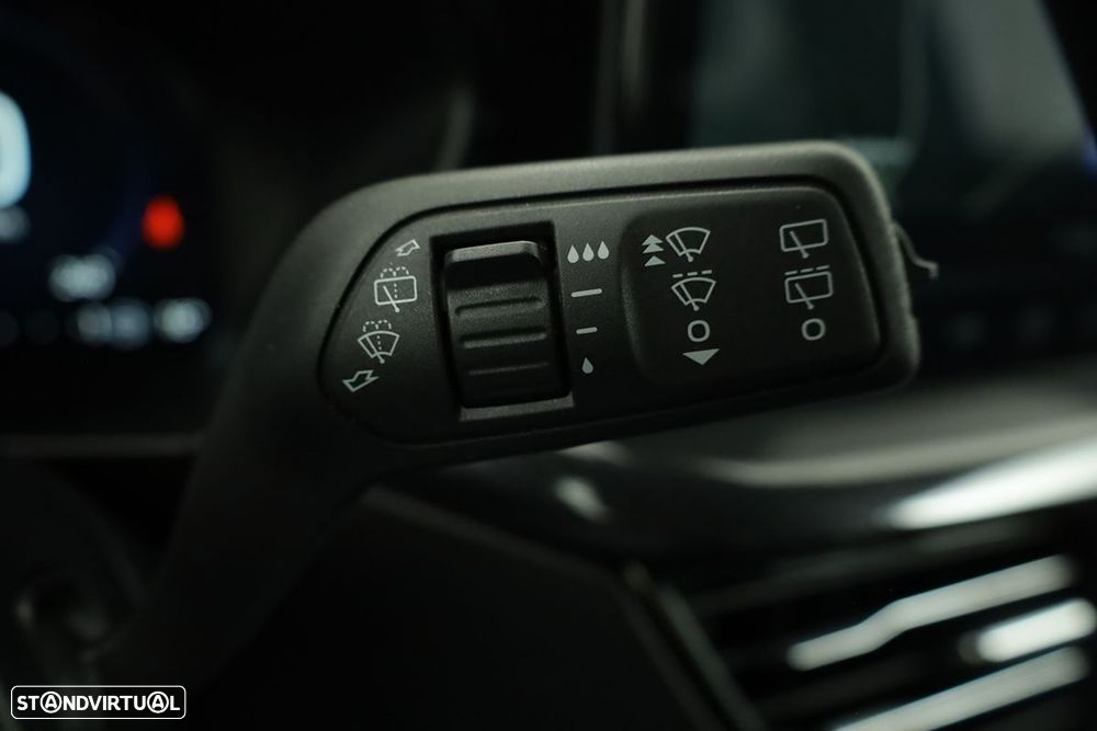 Ford Focus SW 1.0 EcoBoost MHEV ST-Line Aut. - 19