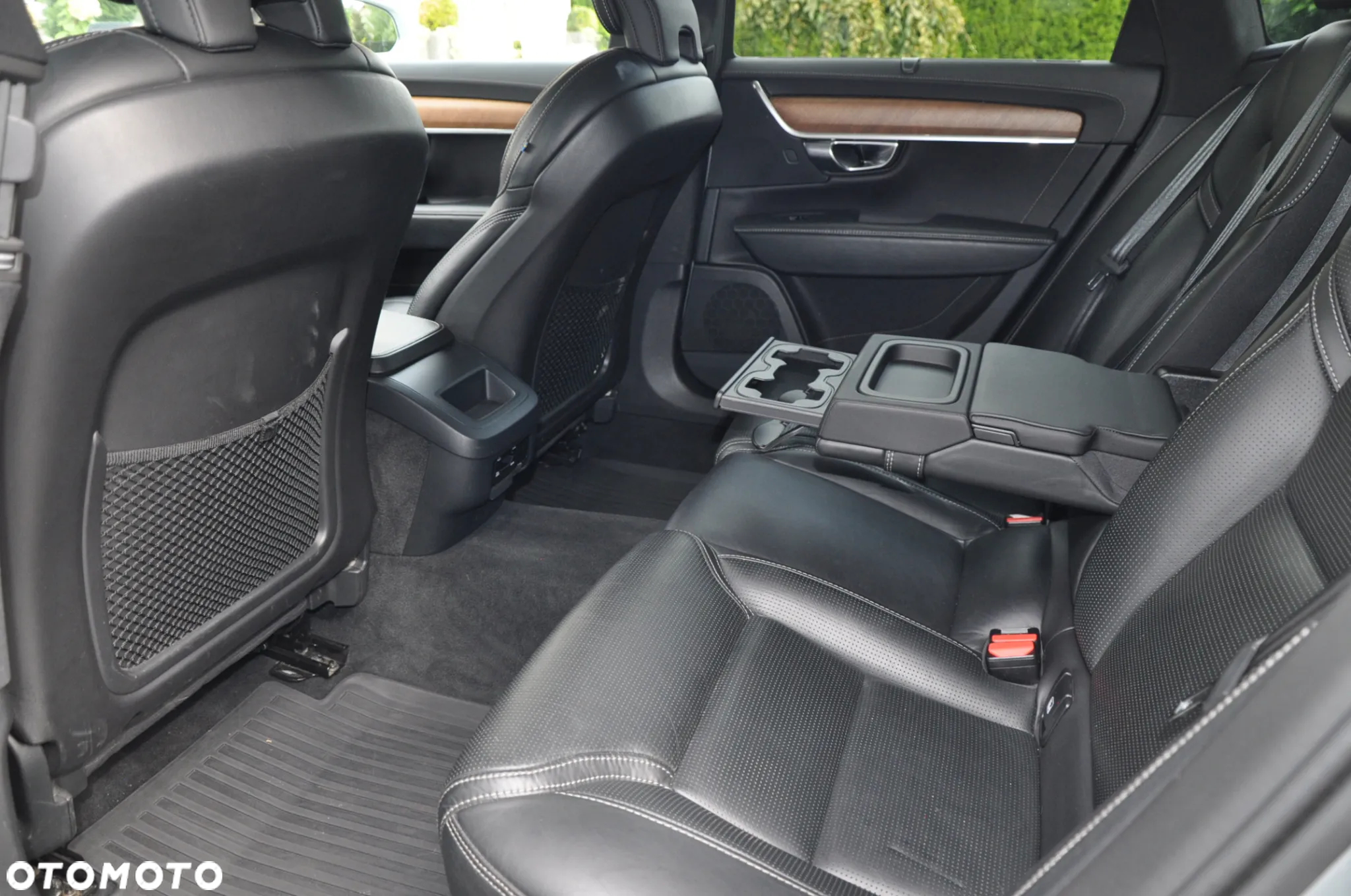 Volvo V90 D4 AWD Inscription - 17