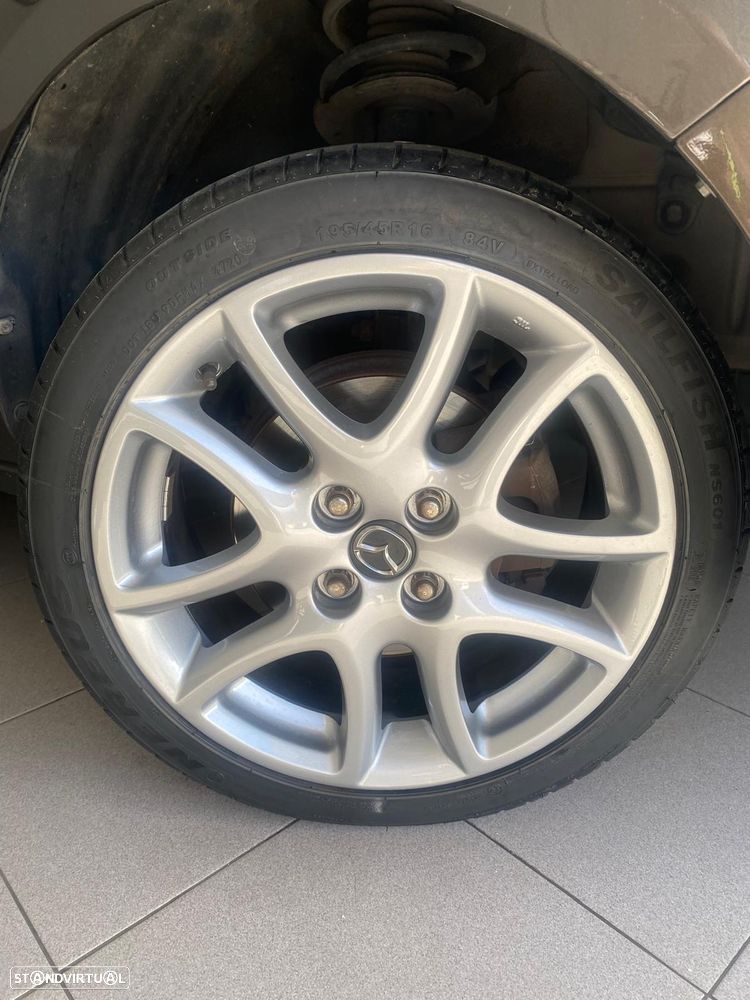 Mazda 2 1.3 MZR Advanced Navi - 19