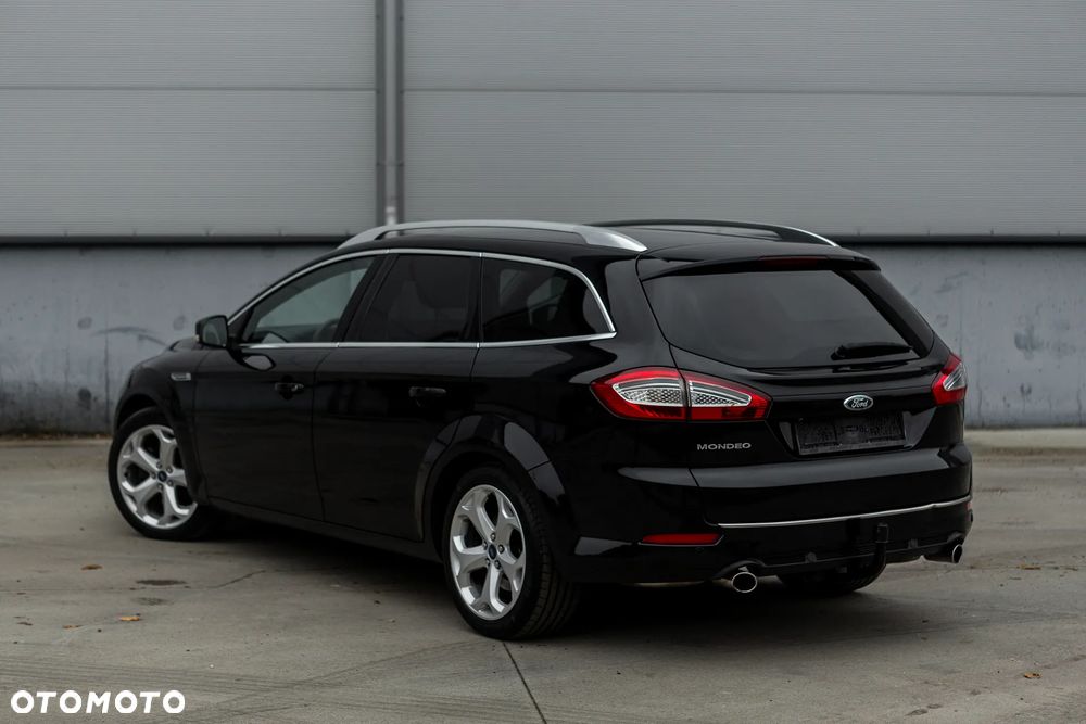Ford Mondeo - 12