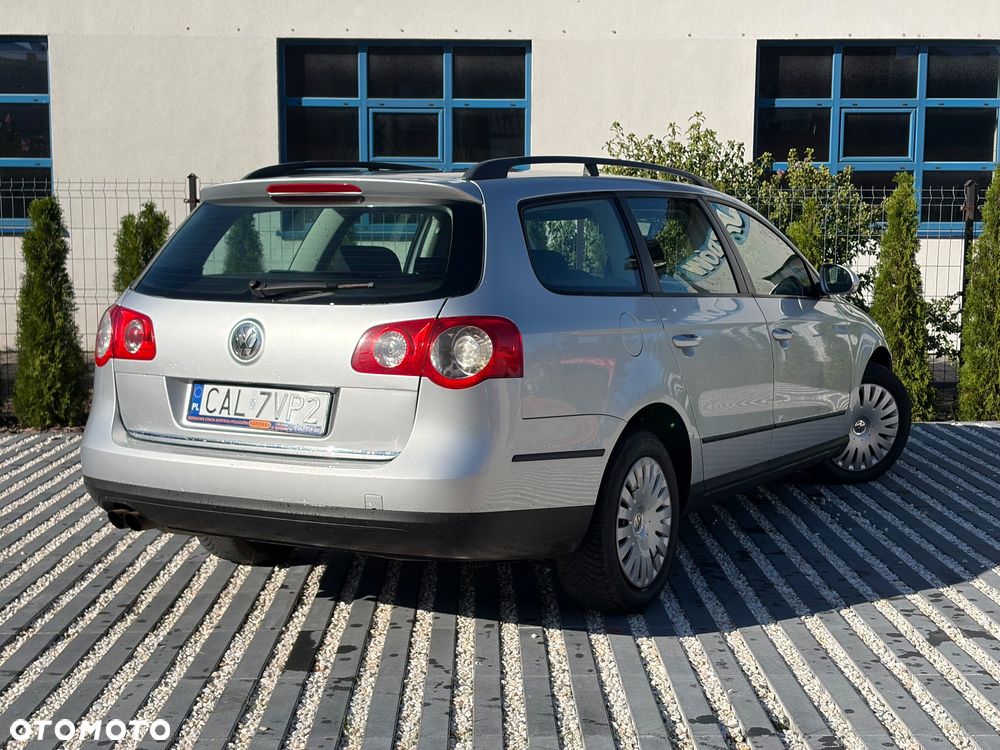Volkswagen Passat 2.0 TDI Trendline - 7