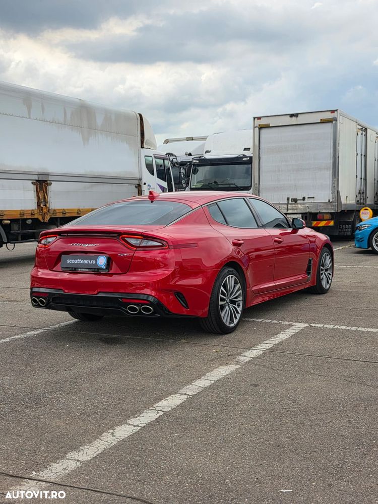 Kia Stinger - 5