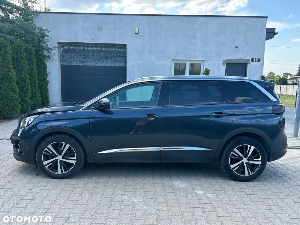 Peugeot 5008 1.6 PureTech Allure S&S EAT8 - 8