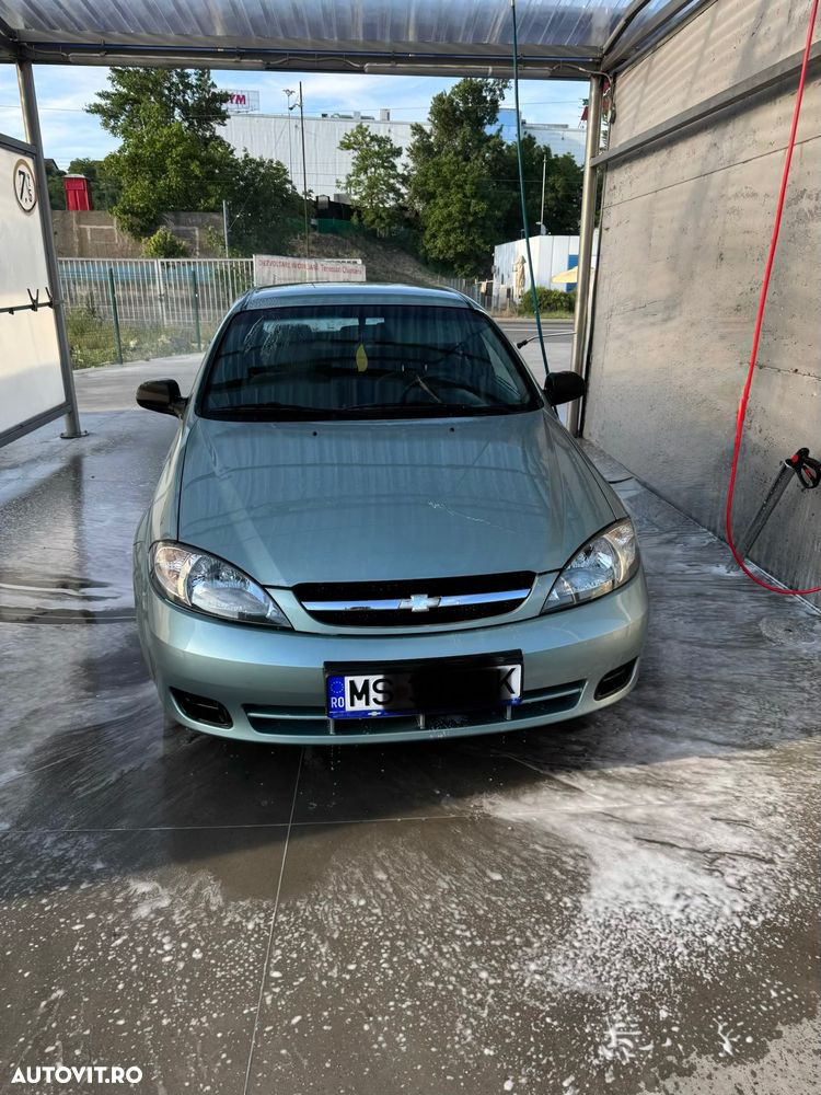 Chevrolet Lacetti - 8