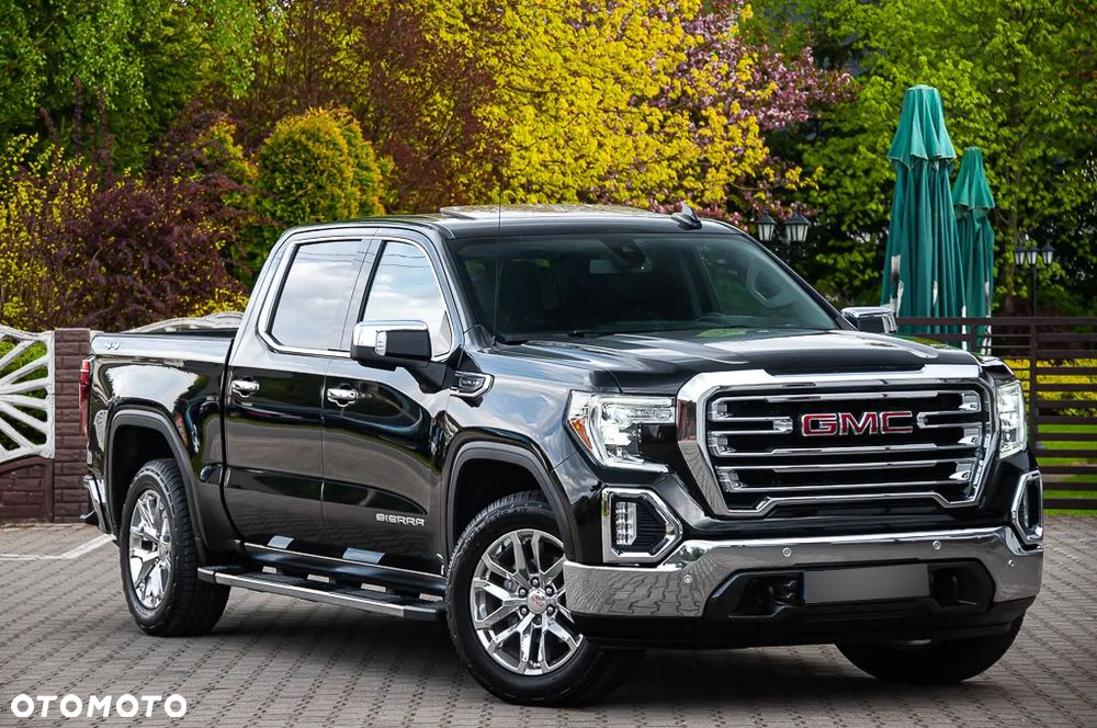 GMC Sierra - 37