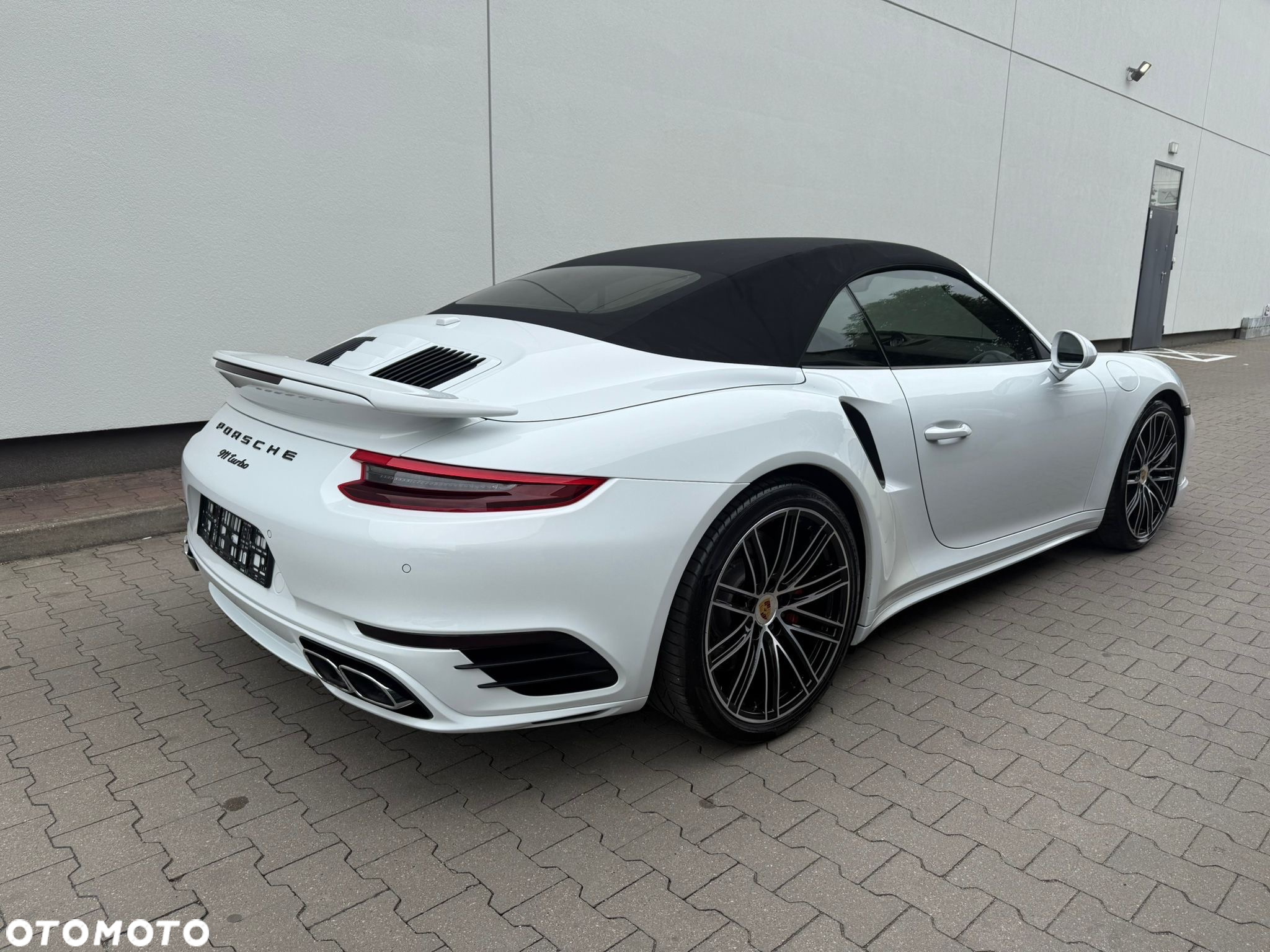 Porsche 911 - 19