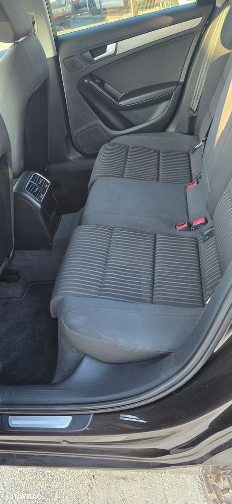 Audi A4 2.0 TDI DPF multitronic S line Sportpaket - 23