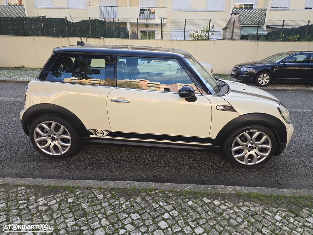 MINI 3 Portas Cooper D - 6