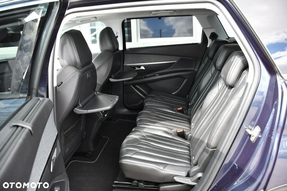 Peugeot 5008 - 25