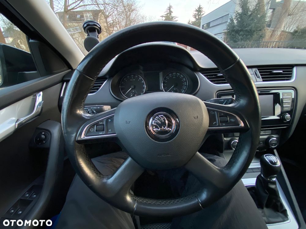 Skoda Octavia 1.6 TDI Ambition - 17