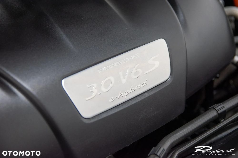 Porsche Cayenne S e-Hybrid Platinum Edition - 21