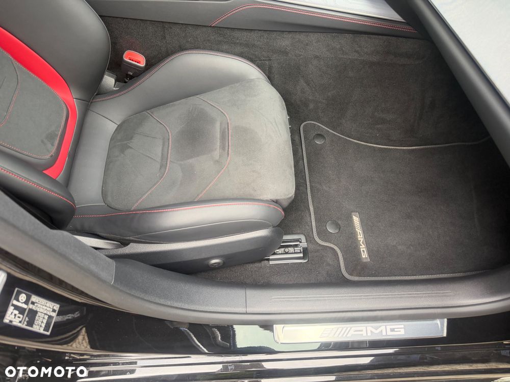 Mercedes-Benz Klasa E AMG 53 4Matic+ AMG SPEEDSHIFT TCT 9G - 14