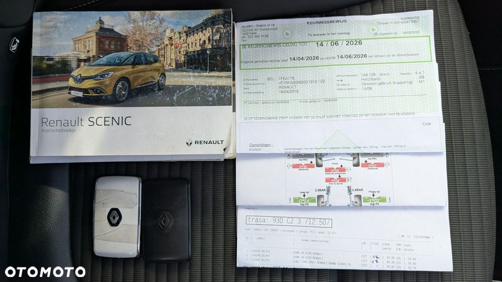 Renault Scenic - 24