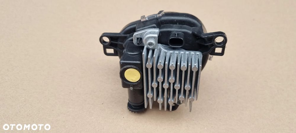 VOLVO S90 V90 LIFT 2021- Halogen LED prawy kratka oryginał - 4