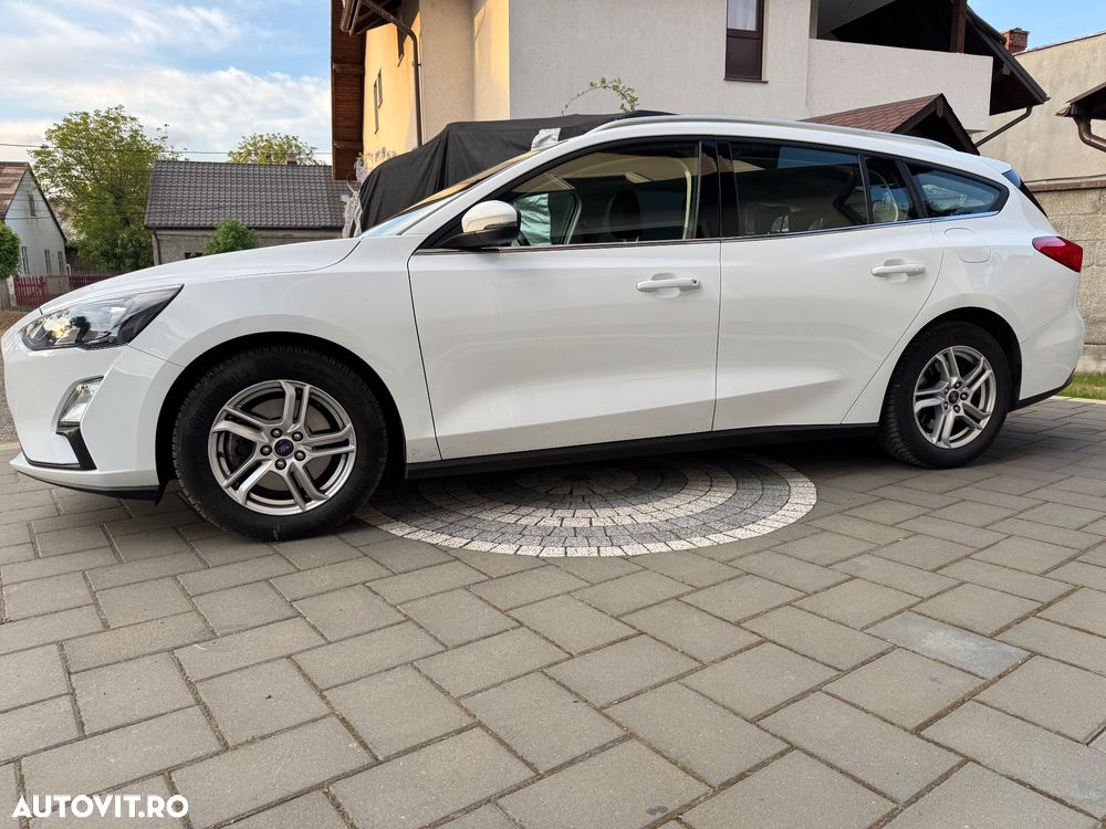 FORD Focus 2021 — imagine 13