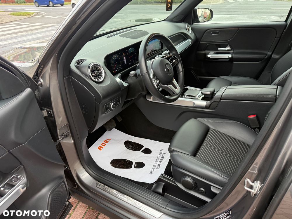 Mercedes-Benz GLB 200 d AMG Line 8G-DCT - 9