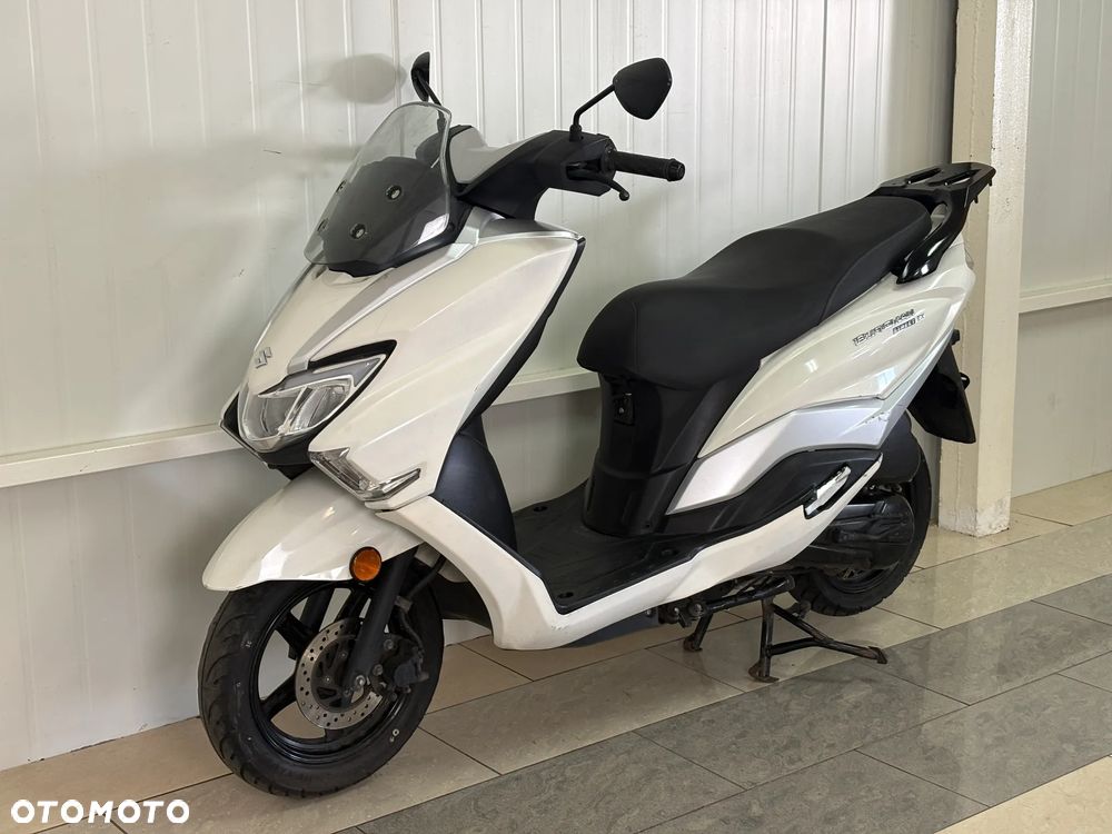 Suzuki Burgman - 5