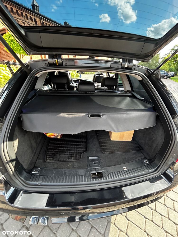 BMW Seria 5 530d xDrive - 26