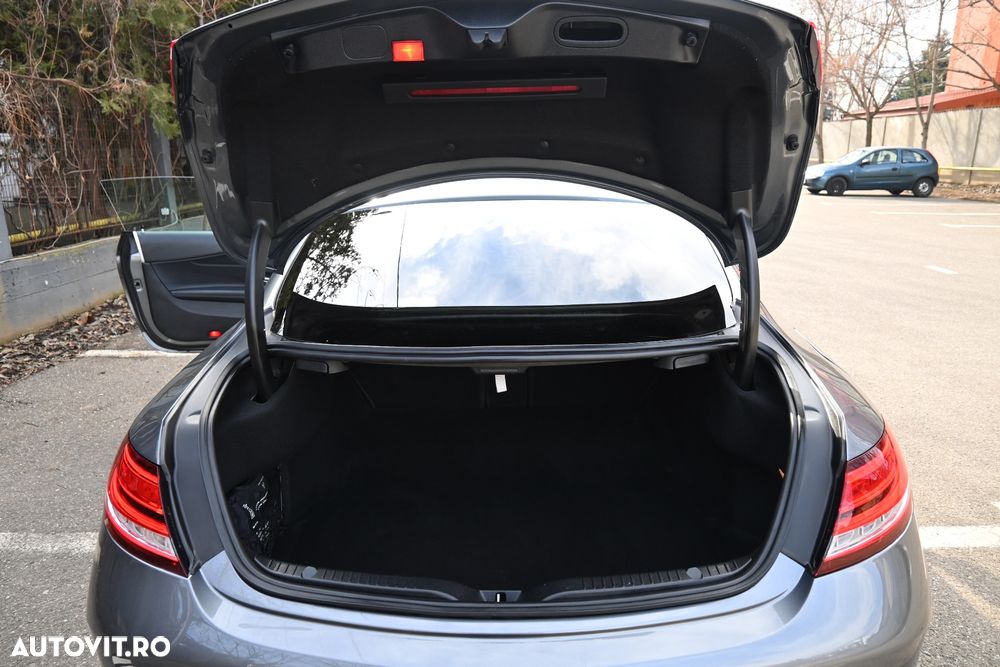 Mercedes-Benz C 200 MHEV - 24