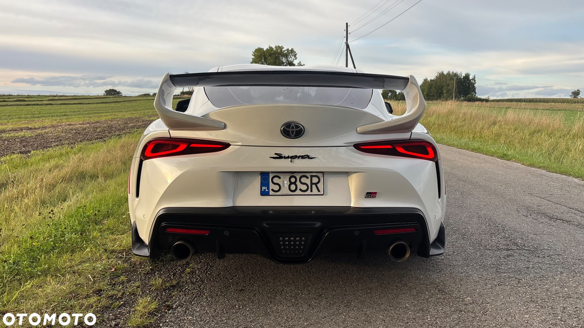 Toyota Supra 3.0 Turbo Executive - 11