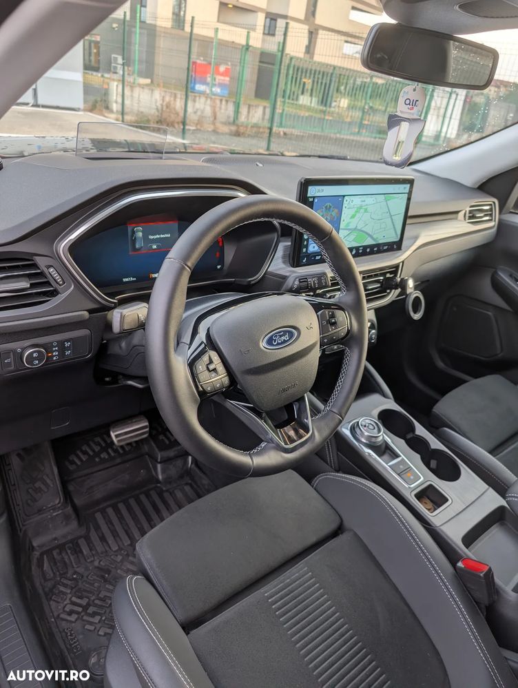 Ford Kuga - 13