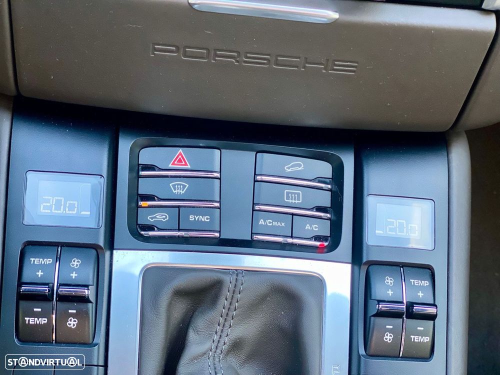 Porsche Macan S - 27